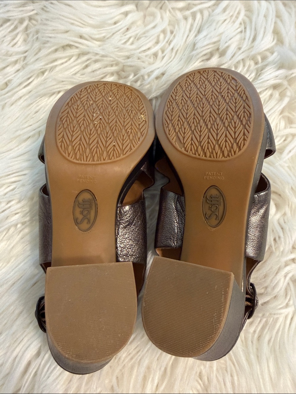Sofft Metallic Gray Block Heel Sandals with Ankle Strap size 6.5 excellent condi - Picture 7 of 9